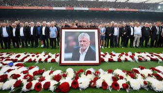 Berührender Abschied von Christoph Daum im Kölner Stadion