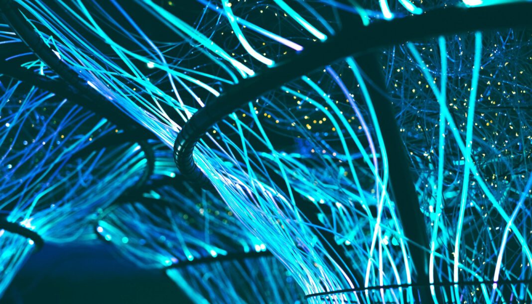 Duisburg löst Zusammenarbeit mit Deutsche GigaNetz und wählt neue Ausbaupartner für Glasfaser Duisburg löst Zusammenarbeit mit Deutsche GigaNetz und wählt neue Ausbaupartner für Glasfaser