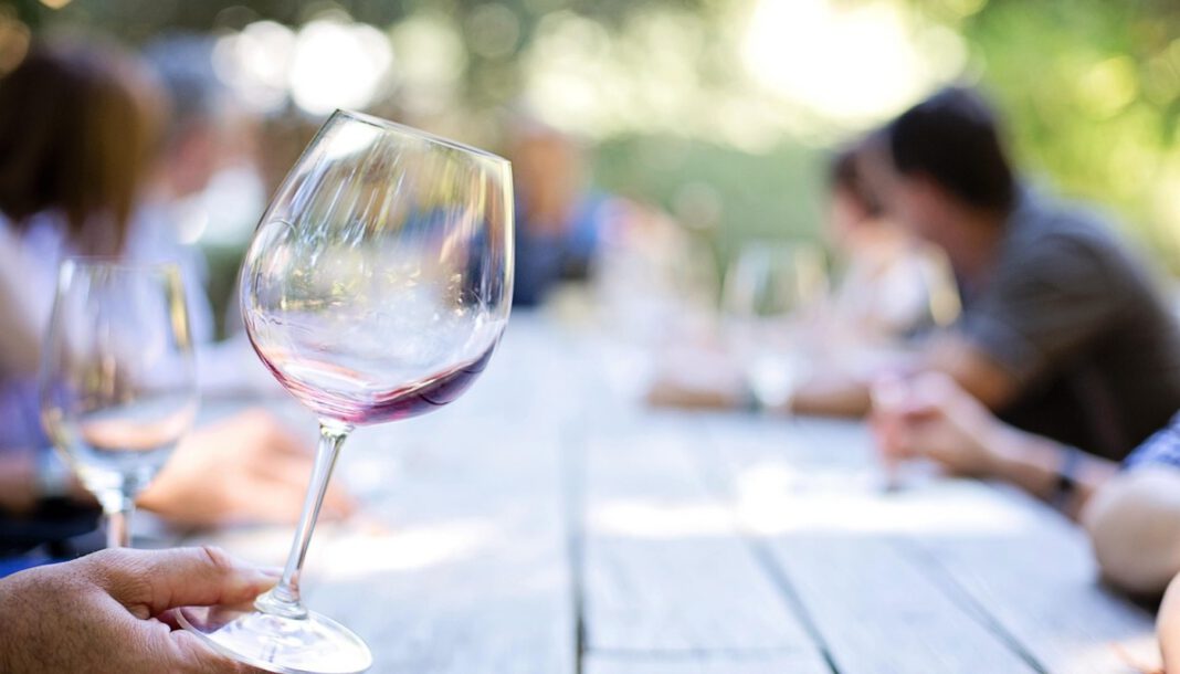 Weinsommer Düsseldorf 2023 – Highlights, Veranstaltungsrückblick und Tipps Weinsommer Düsseldorf 2023 – Highlights, Veranstaltungsrückblick und Tipps